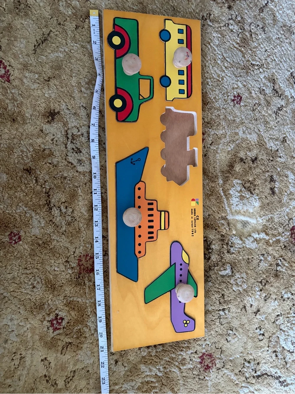 Doron Laveled Ltd. Made in Isreal 1992  missing one piece montessori transportat